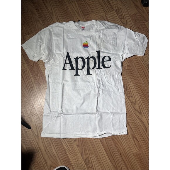 Vintage 90s Apple Macintosh Computer Rainbow Logo Spell Out Promo Tshirt Large - Picture 1 of 11